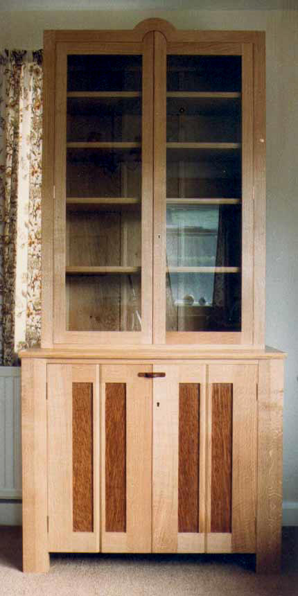 oakdisplaysideboard